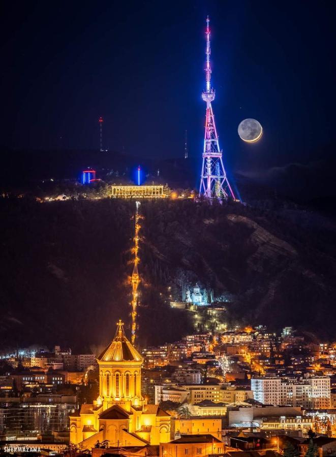 Tbilisi View Appartement Buitenkant foto