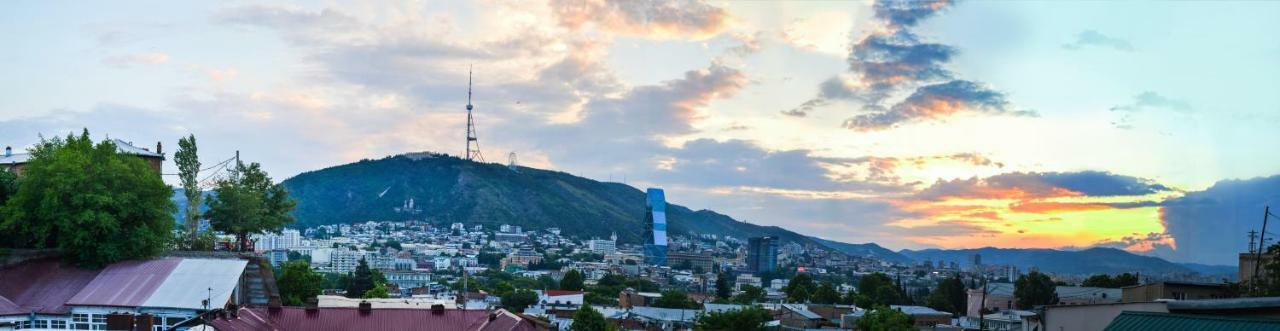 Tbilisi View Appartement Buitenkant foto